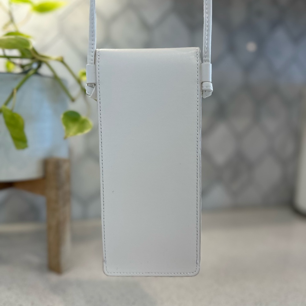 Celine authentic mini luxury crossbody sunglasses/phone case/carrier white NWOT - Picture 3 of 6